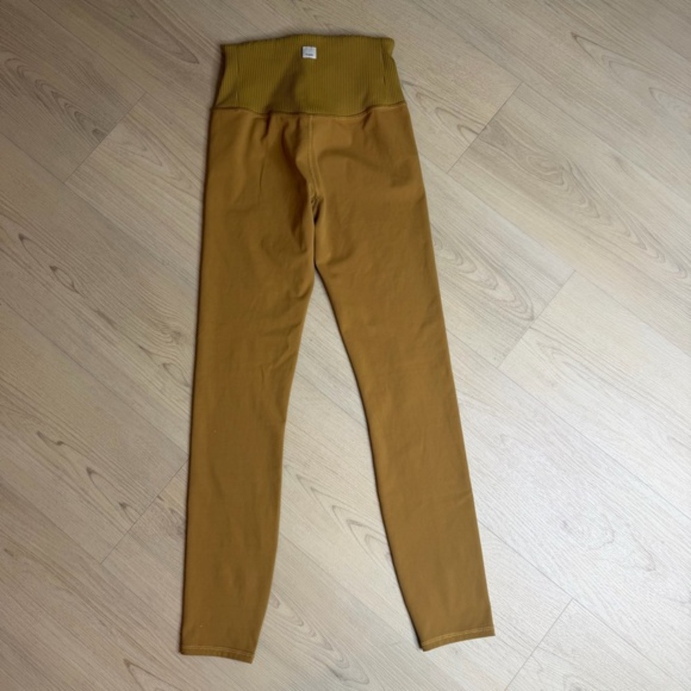 Vuori Mustard Leggings
